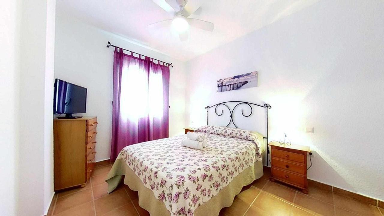 Coqueto y práctico apartamento en el pueblo de Zahara Zahara de los Atunes Esterno foto